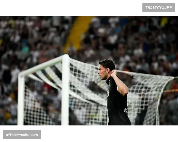 法国中场拉比奥头球破门 展现良好竞技状态